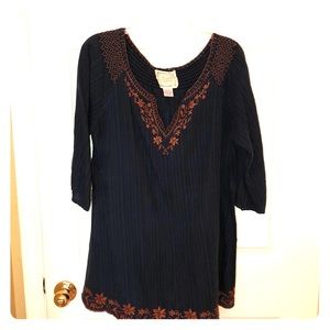 FLYING TOMATO tunic top